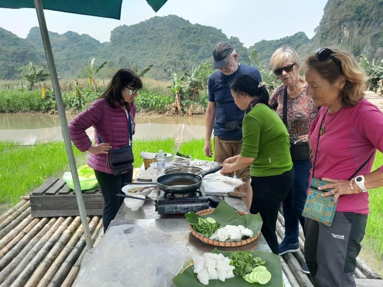 Golden Bell Backpacker Hostel Ninh Binh Zewnętrze zdjęcie